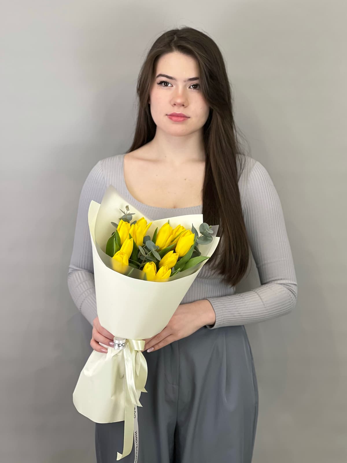 Оригинальный букет тюльпанов "Солнечный" (11)