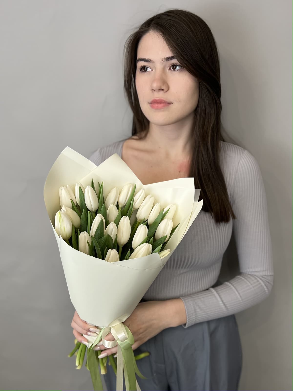 Букет из 21 белых тюльпанов "Белоснежный" (21)