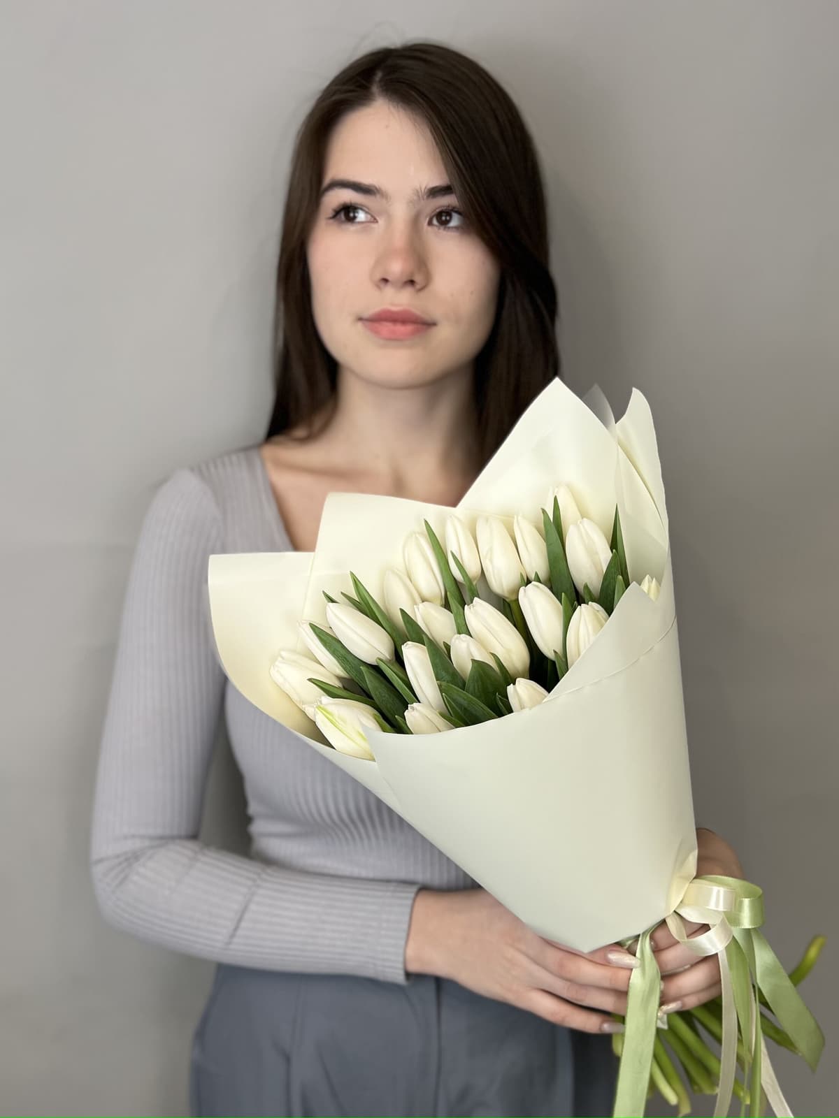 Букет из 21 белых тюльпанов "Белоснежный" (21)