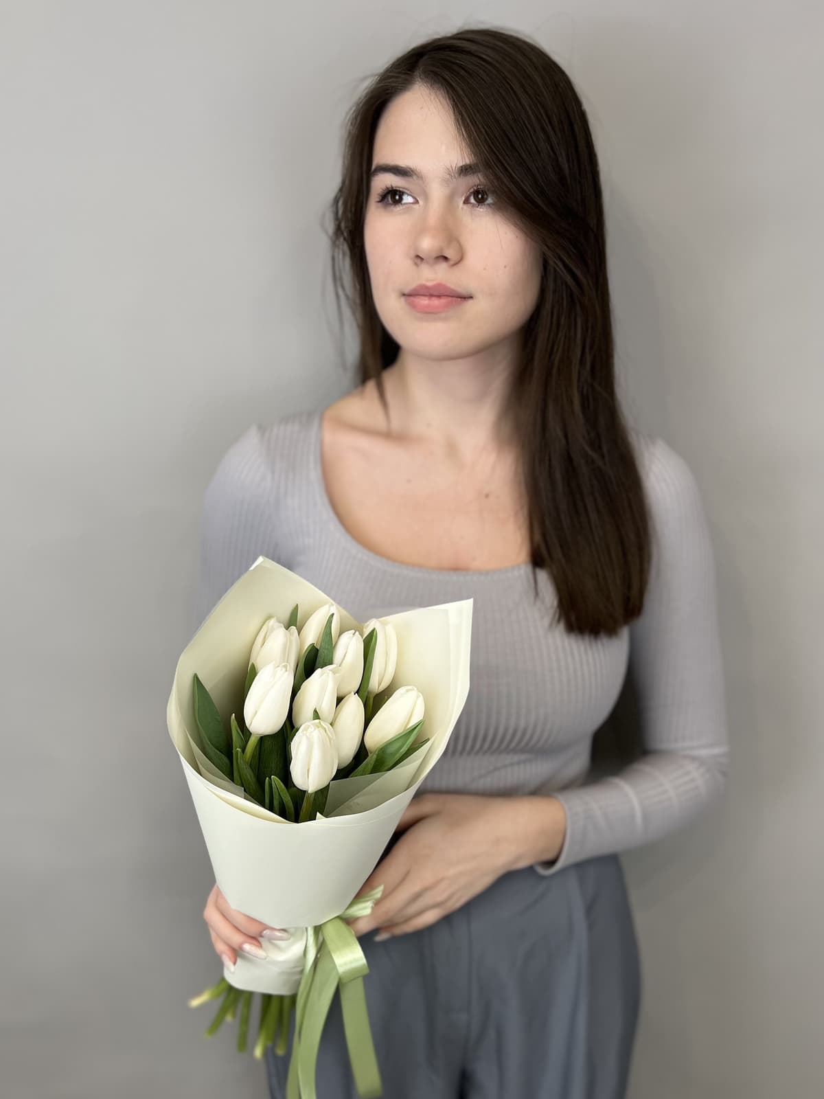 Букет из 9 белых тюльпанов "Белоснежный" (9)