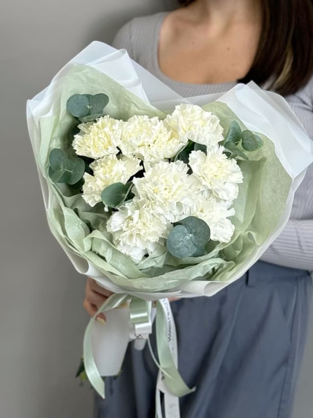 Цветочный букет "Встреча с тобой" белый S Цветочный букет "Встреча с тобой" белый S