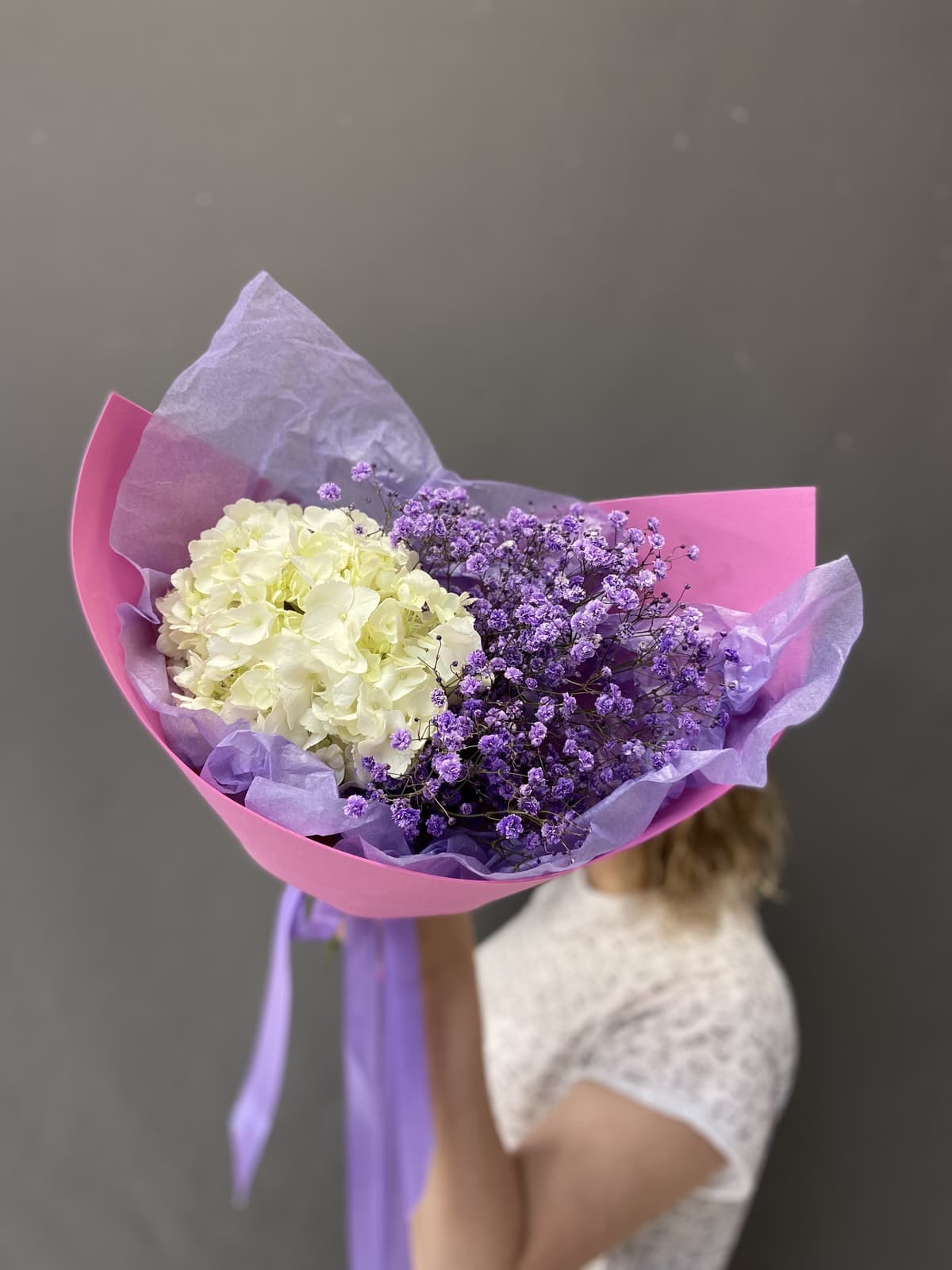 Дуо букет из Гортензии с Гипсофилой в фоамиране