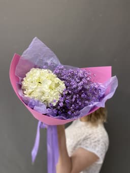 Дуо букет из Гортензии с Гипсофилой в фоамиране