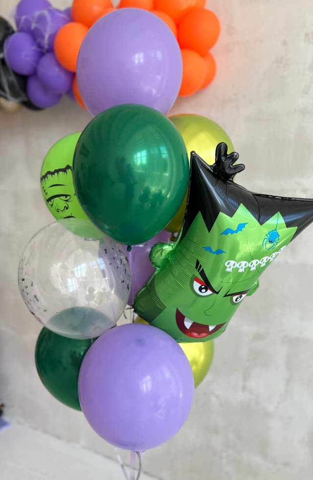 Фонтан из шаров «Франки» Фонтан из шаров «Франки»