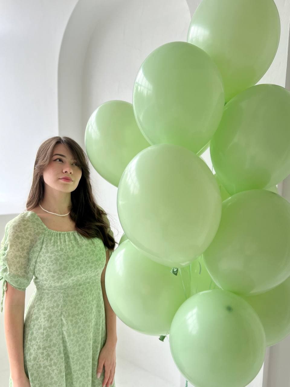 Фонтан из шаров «Киви Грин»