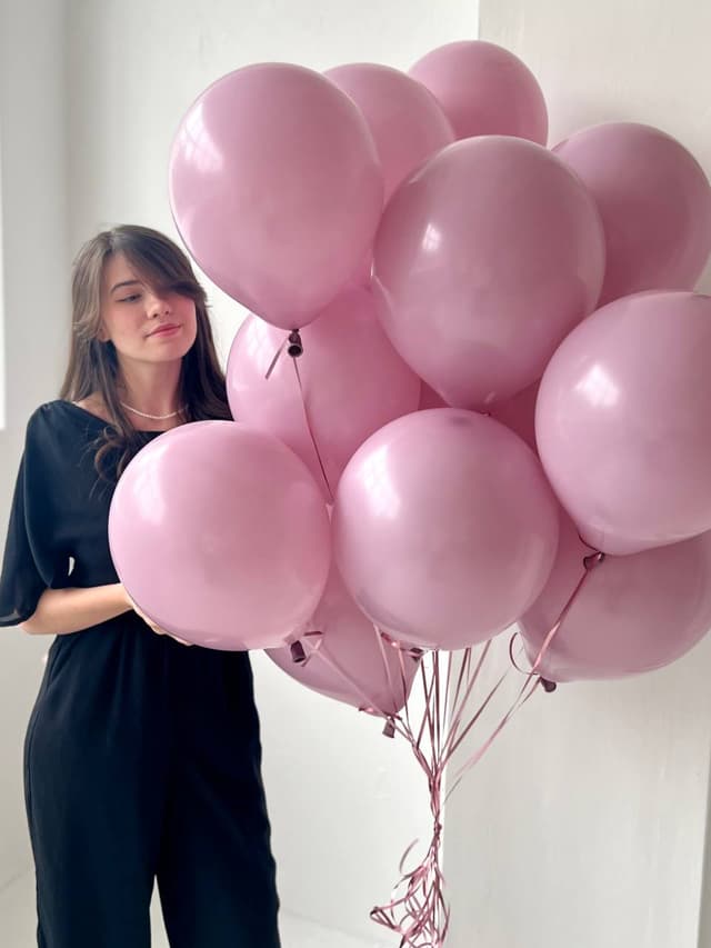 Фонтан из шаров «Пыльная роза» Фонтан из шаров «Пыльная роза»