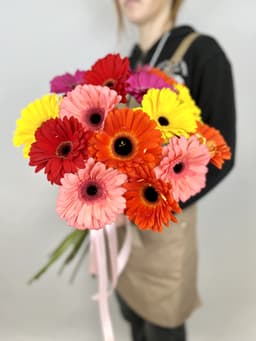 Герберы по акции от 15 шт