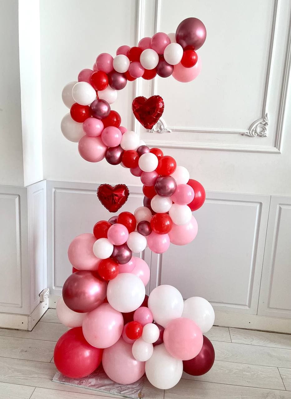 Гирлянда из шаров «Первая Любовь»
