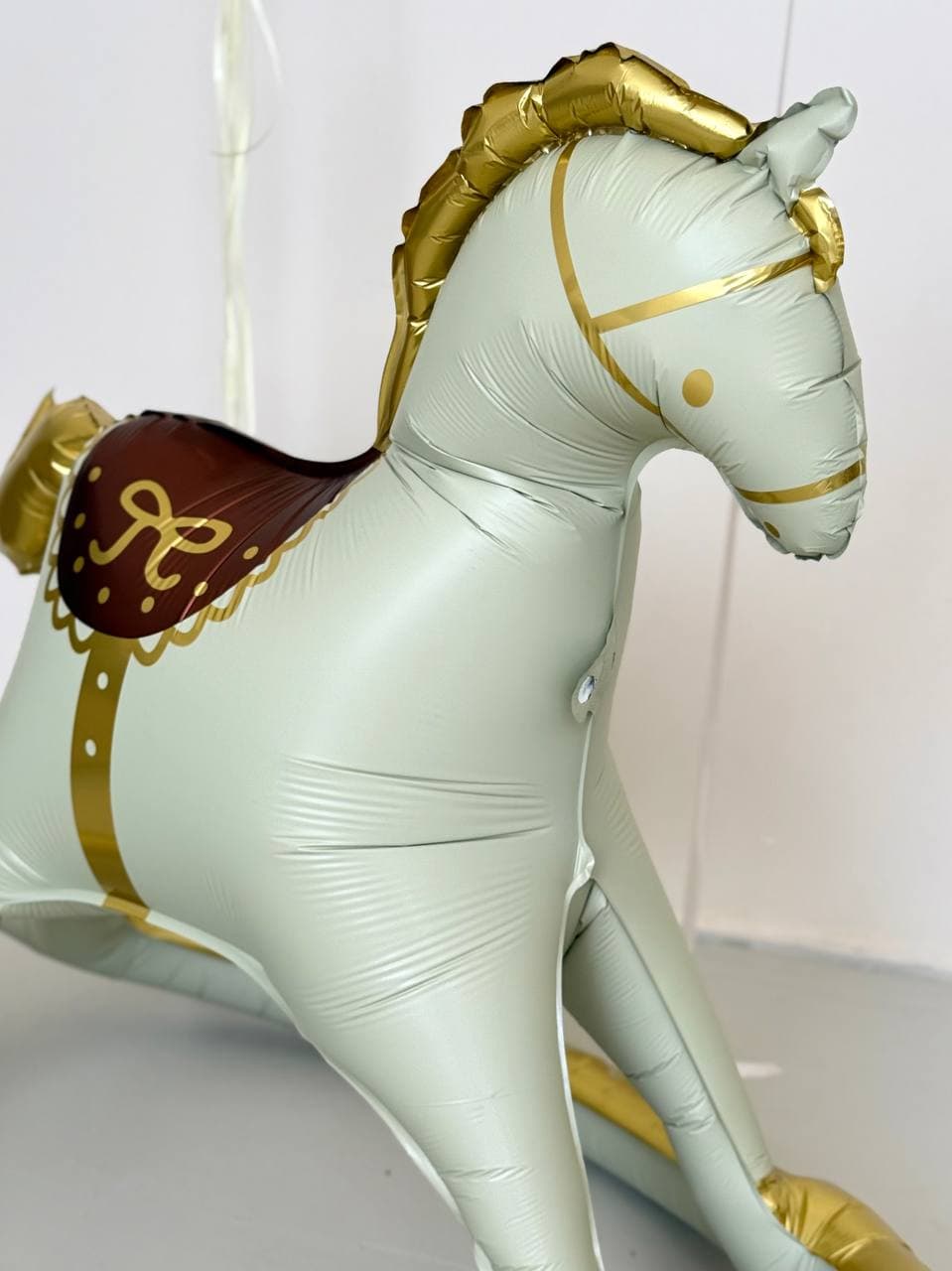 Композиция из шаров «Бежевая мама»