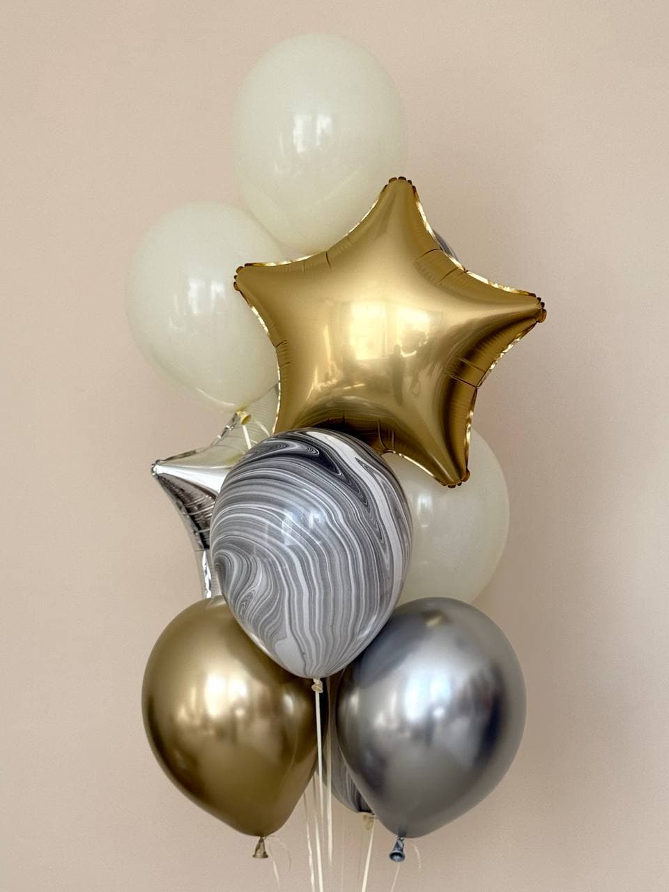 Композиция из шаров «Гоночная машина»