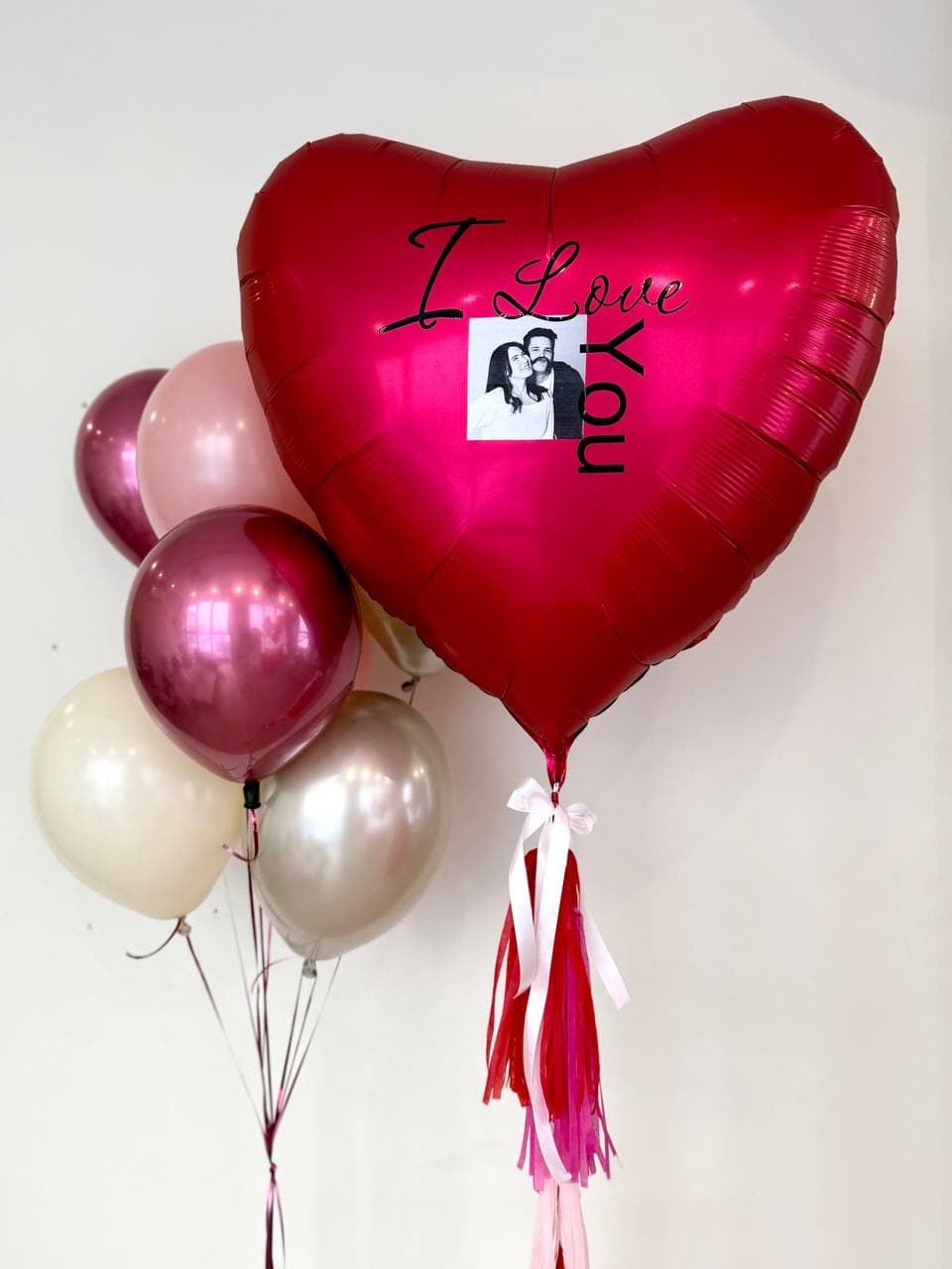 Композиция из шаров « Любовь похожая на сон»