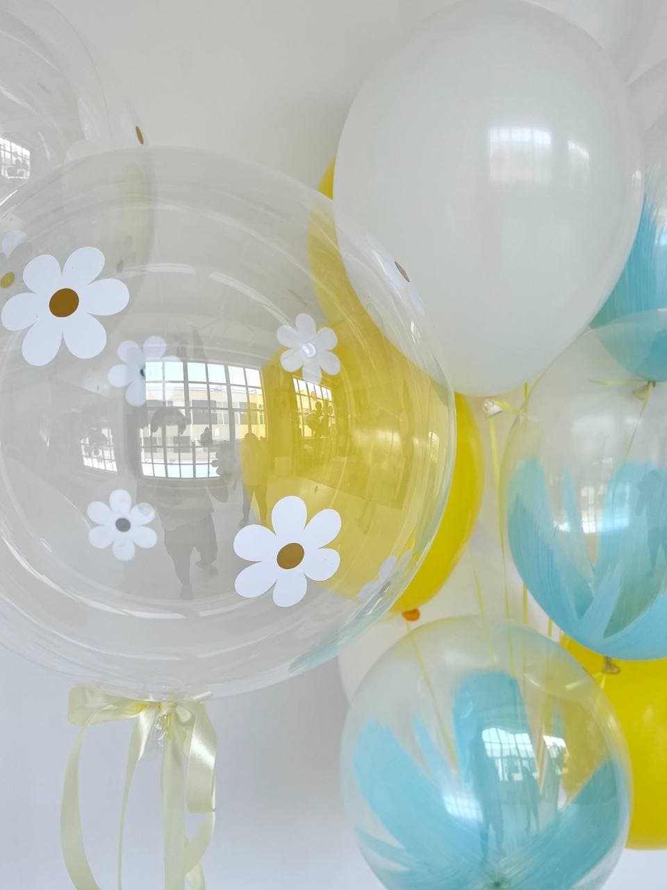 Композиция из шаров «Пчелка»