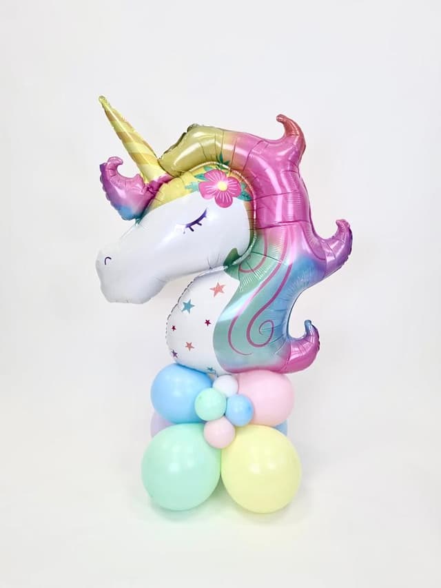 Композиция из шаров с воздухом "Нежный Единорог" Композиция из шаров с воздухом "Нежный Единорог"