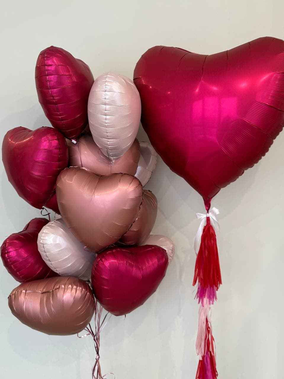 Композиция из шаров «Вишня»