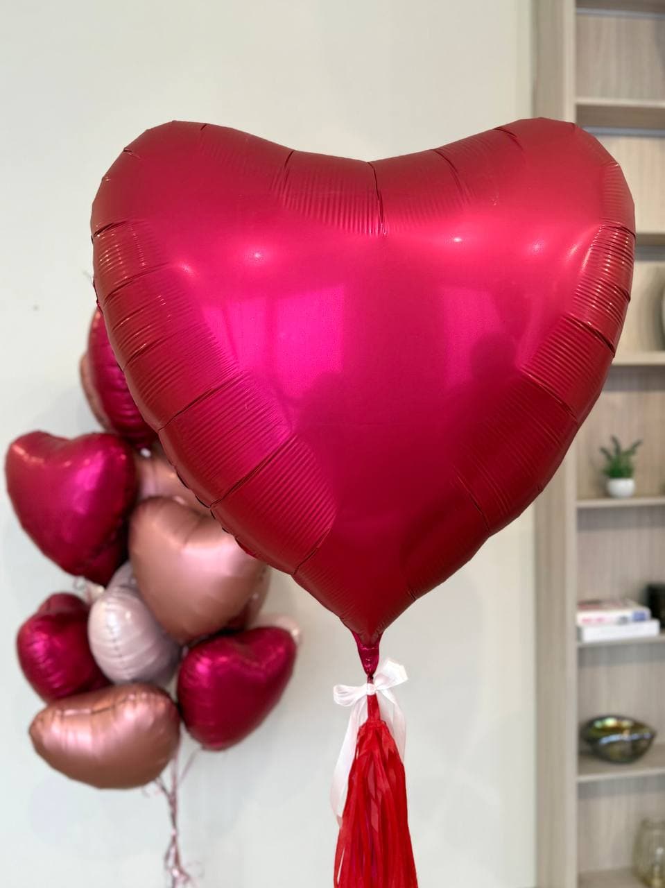 Композиция из шаров «Вишня»