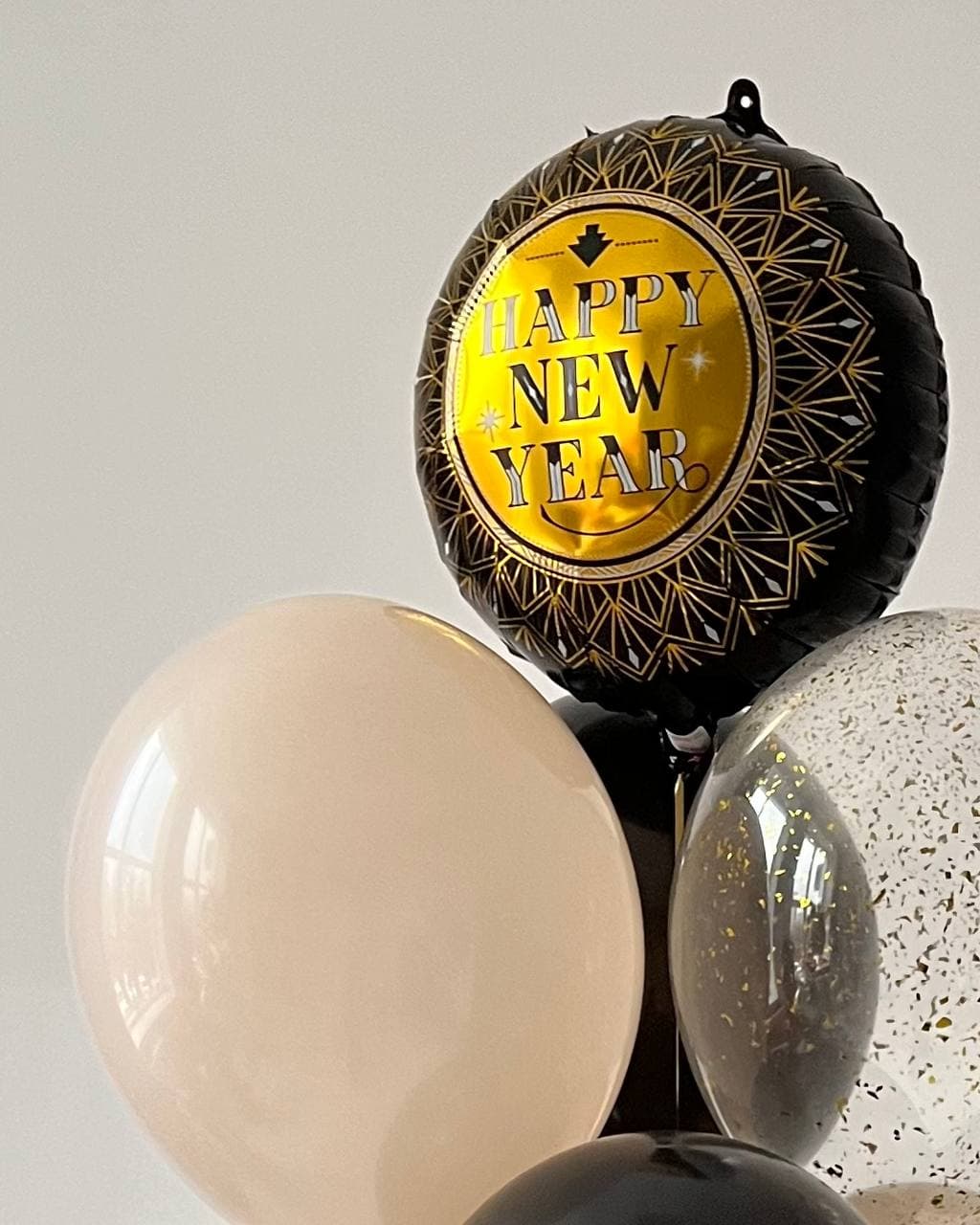 Композиция из шаров «Happy New Year»