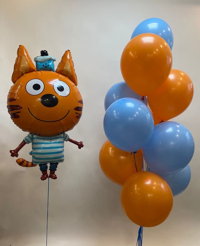 Композиция из шаров "Коржик" Композиция из шаров "Коржик"