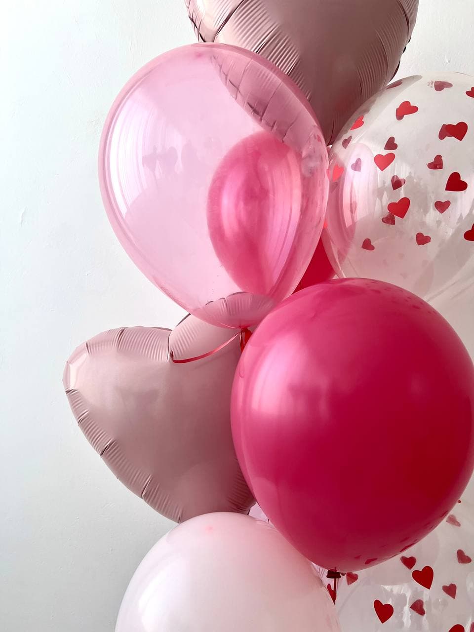 Композиция из шаров «Любовь в розовом»