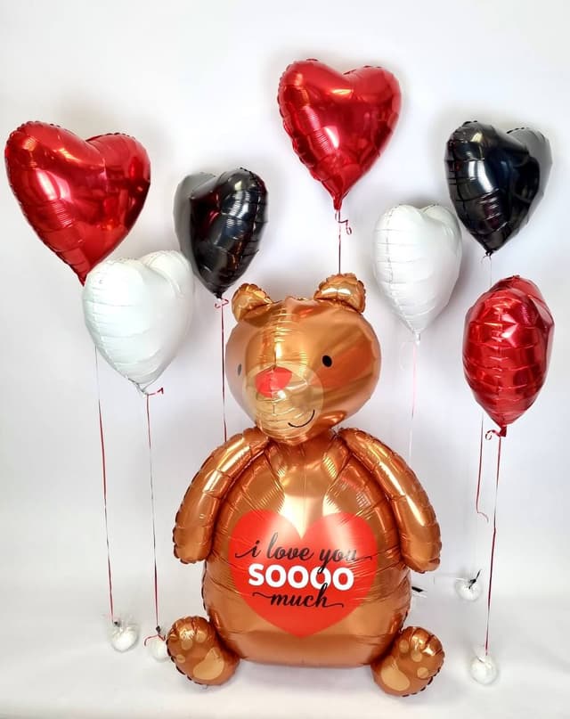 Композиция из шаров «Медвежонок Love» Композиция из шаров «Медвежонок Love»