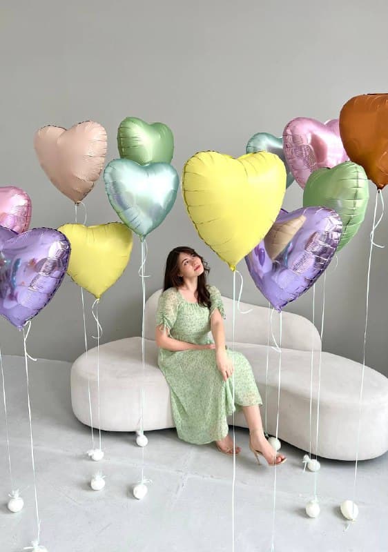Композиция из шаров на грузах «Весенние сердечки» Композиция из шаров на грузах «Весенние сердечки»