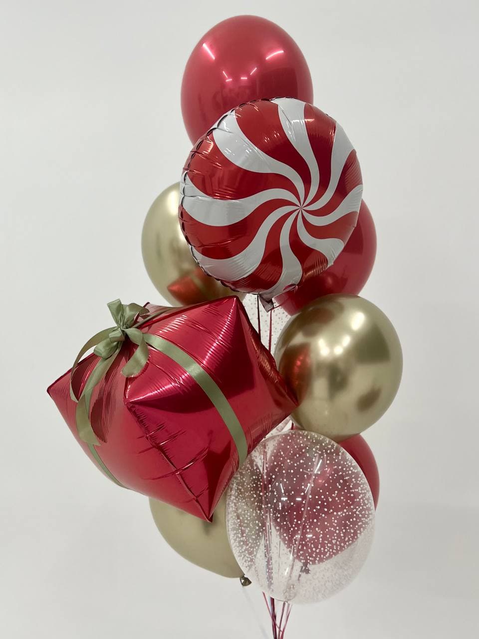 Композиция из шаров «Новогодние игрушки»