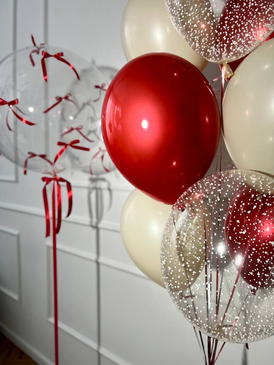 Композиция из шаров « Red Bow»