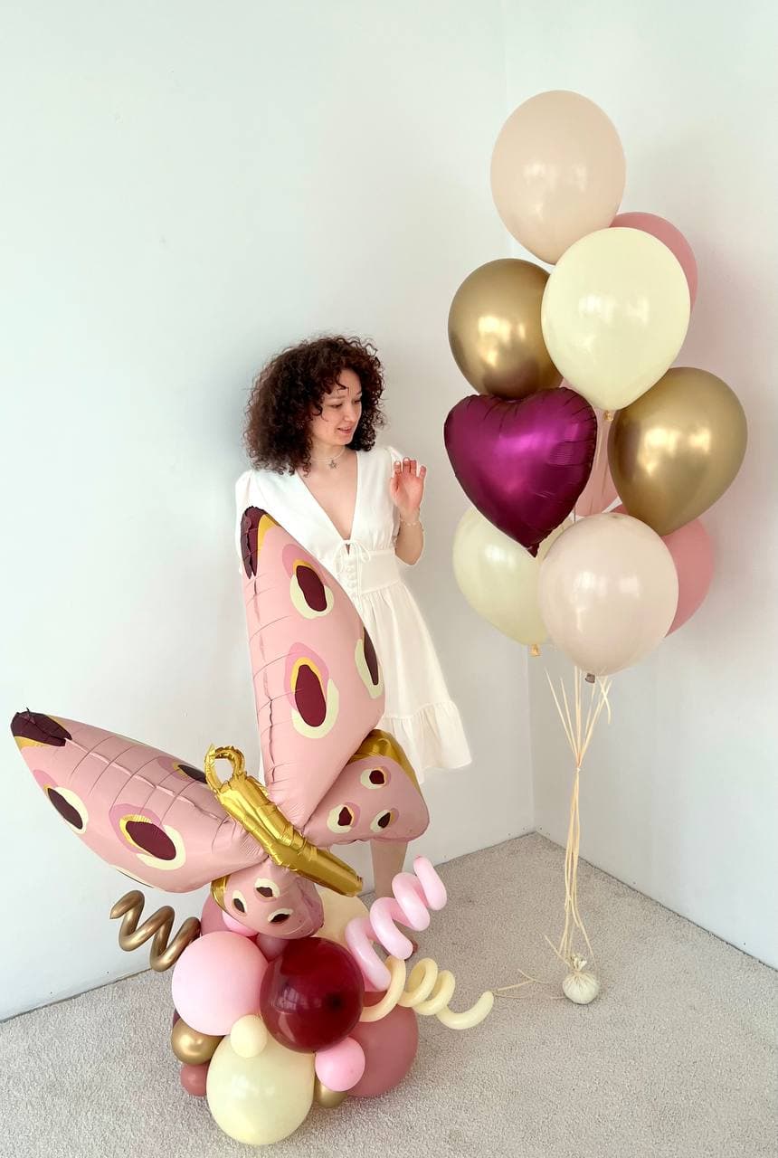 Композиция из шаров с воздухом «Бохо бабочка»
