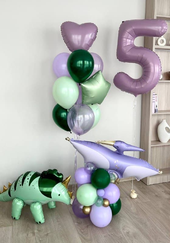 Композиция из шаров с воздухом «Дино праздник» Композиция из шаров с воздухом «Дино праздник»