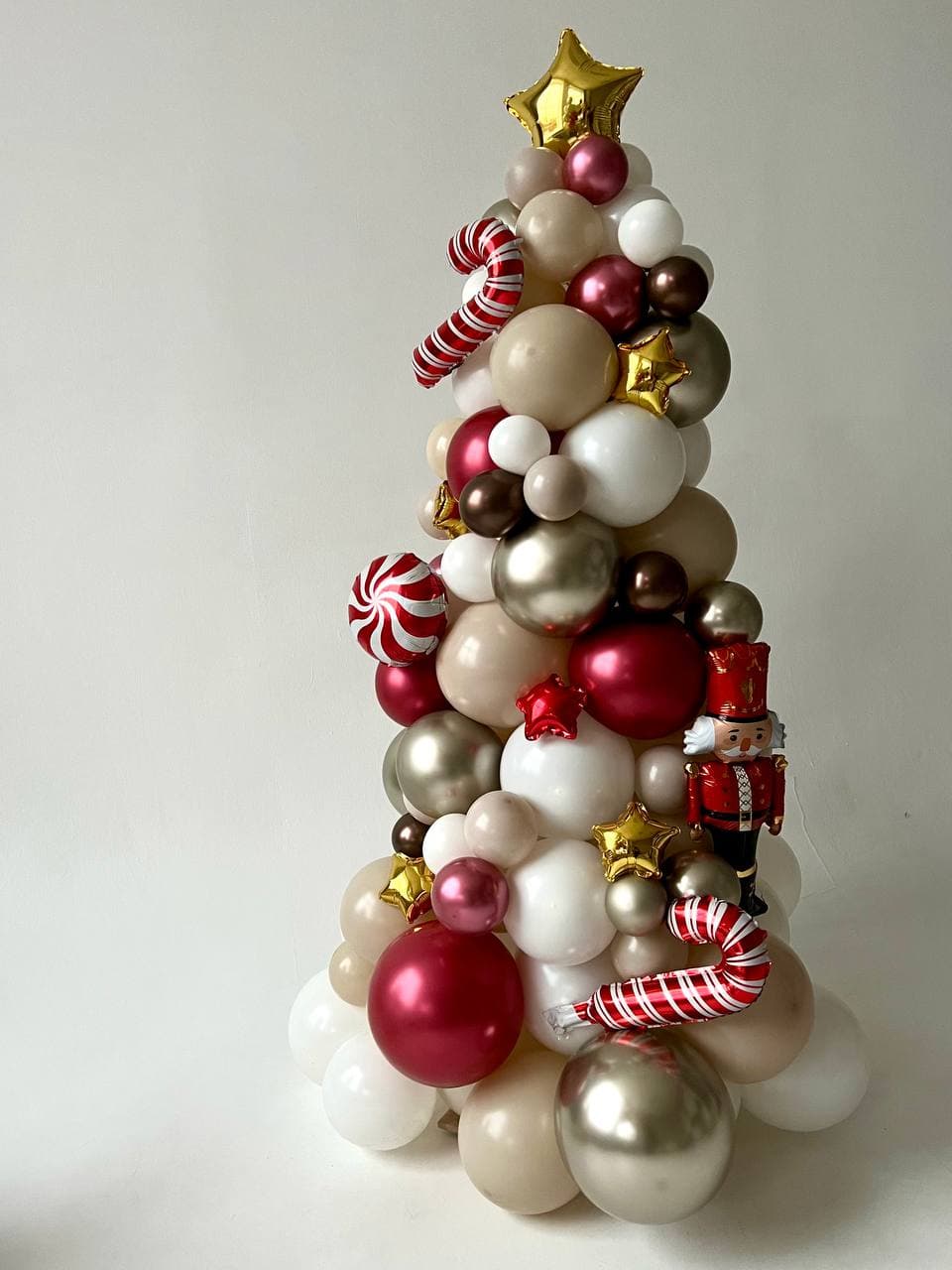 Композиция из шаров с воздухом «Елочка» (размер 150-170 см)