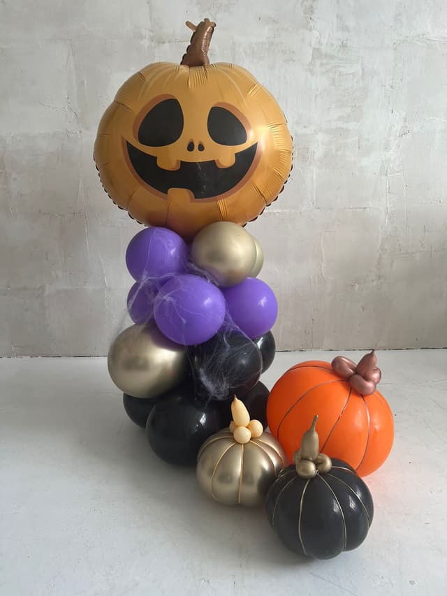 Композиция из шаров с воздухом «Фонарь Джек» Композиция из шаров с воздухом «Фонарь Джек»