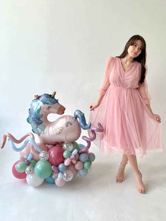 Композиция из шаров с воздухом «морской единорог» Композиция из шаров с воздухом «морской единорог»