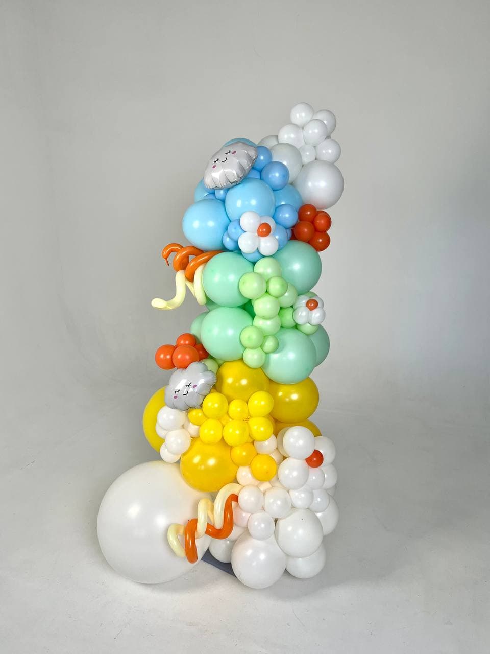 Композиция из шаров «Светит солнышко»