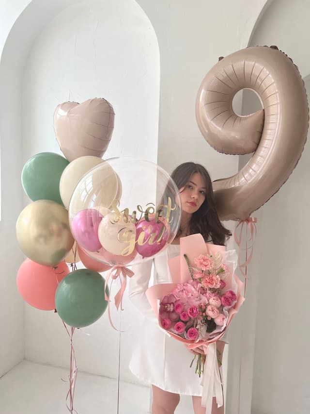 Композиция из шаров «Sweet girl» Композиция из шаров «Sweet girl»