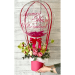 Композиция из цветов + шар bubbles с надписью "С любовью"