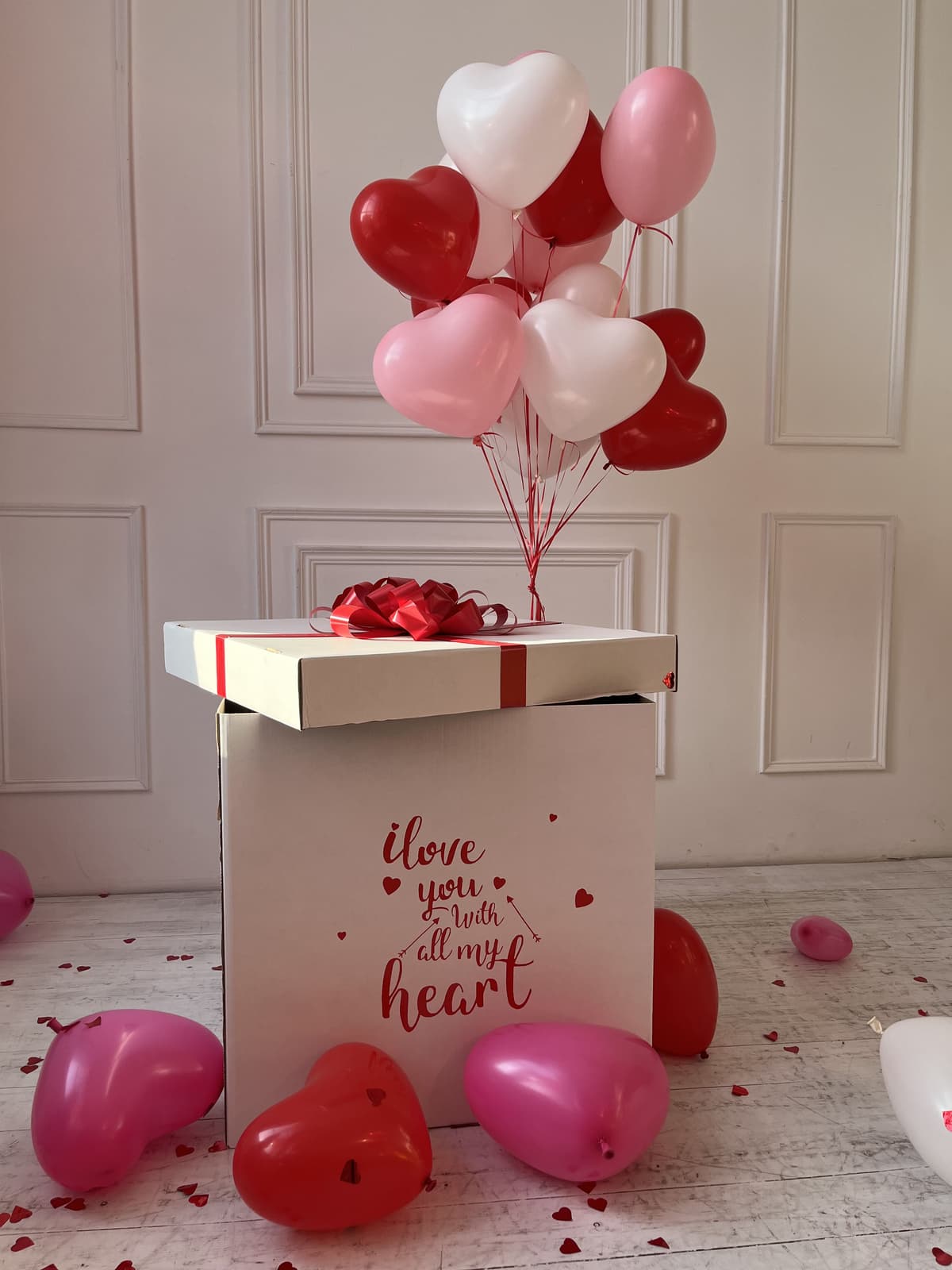 Коробка сюрприз "Моя любовь"(сердца)