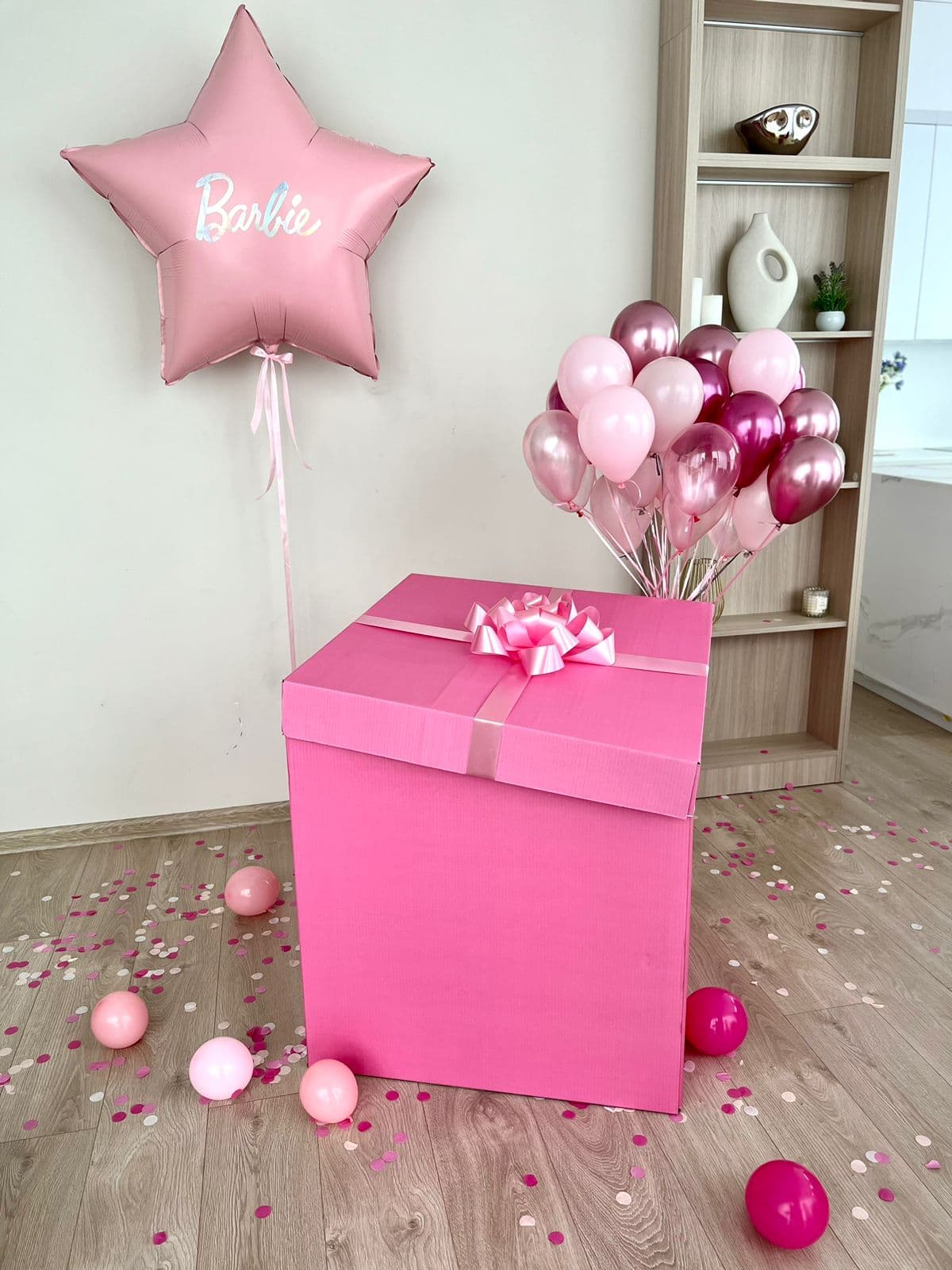 Коробка сюрприз «Розовая кукла»