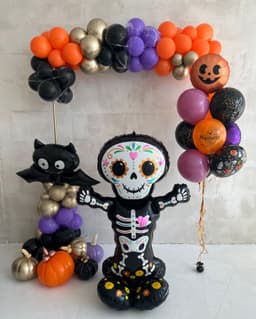 Оформление из шаров «День мертвых»