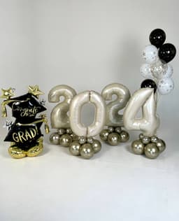 Оформление из шаров «Прощай, школа»