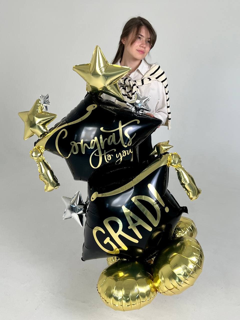 Оформление из шаров «Прощай, школа»