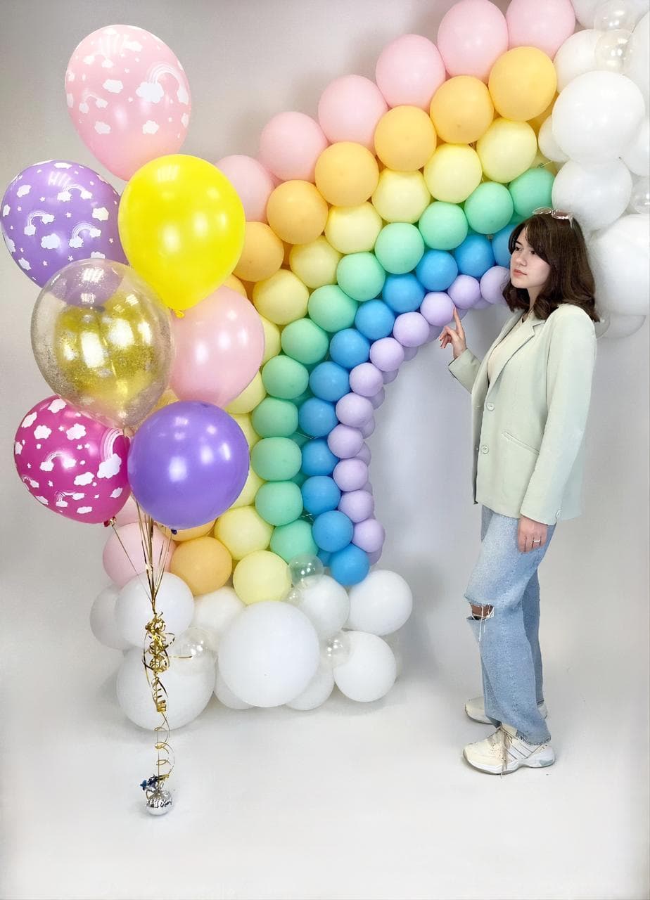 Оформление из шаров "Радужный день"