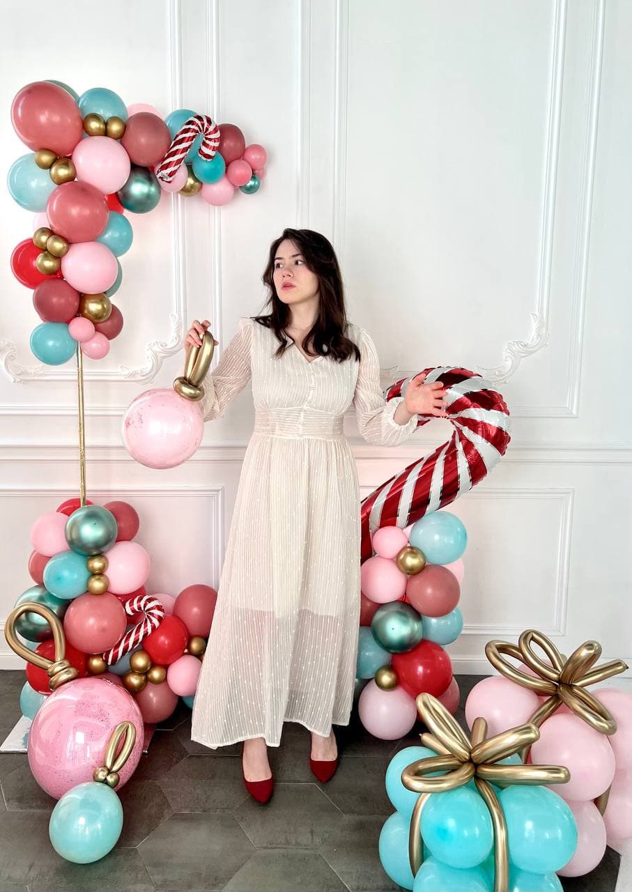 Оформление из шаров с воздухом «Кенди Джингл Белс»