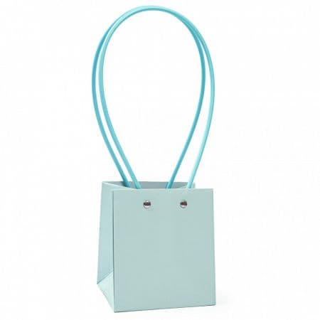 Пакет под цветы 11,5*10,5*13см Квадрат Светло-голубой с пластиковой ручкой Пакет под цветы 11,5*10,5*13см Квадрат Светло-голубой с пластиковой ручкой
