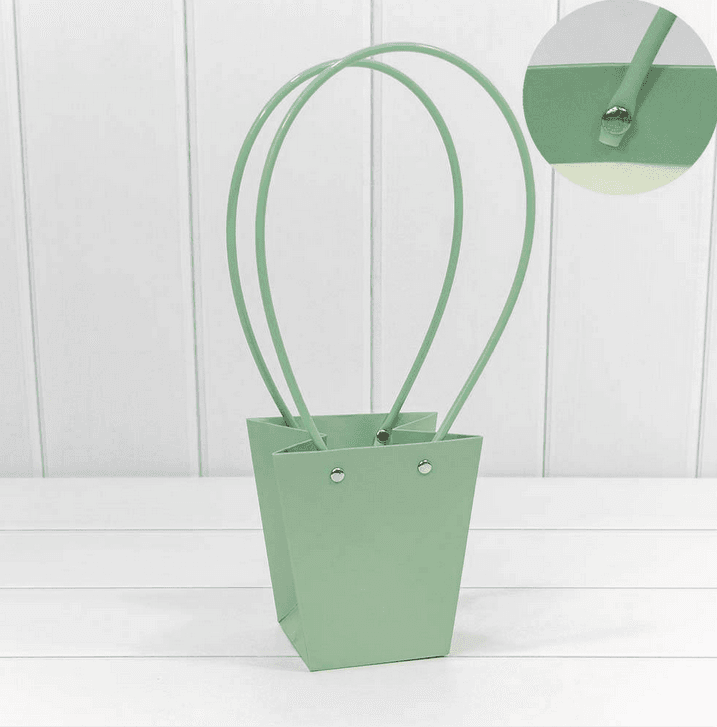 Пакет под цветы 13*9,5*15,5см Конус Бледно-зеленый с пластиковой ручкой