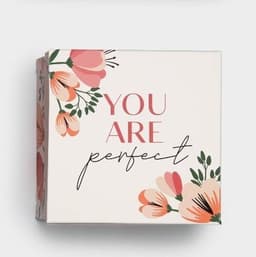 Подарочная коробка GIRL 18 х 18 х 10 см