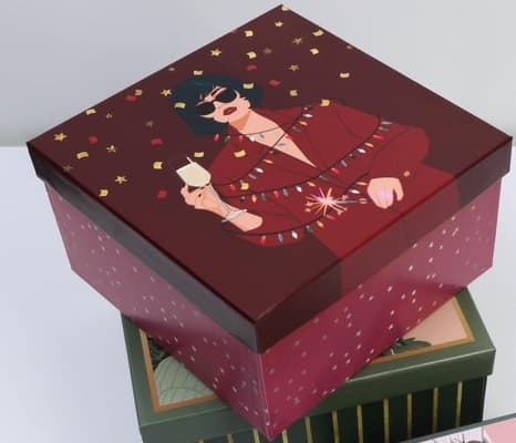 Подарочная коробка "Happy New year " 22 х 22 х 12 см