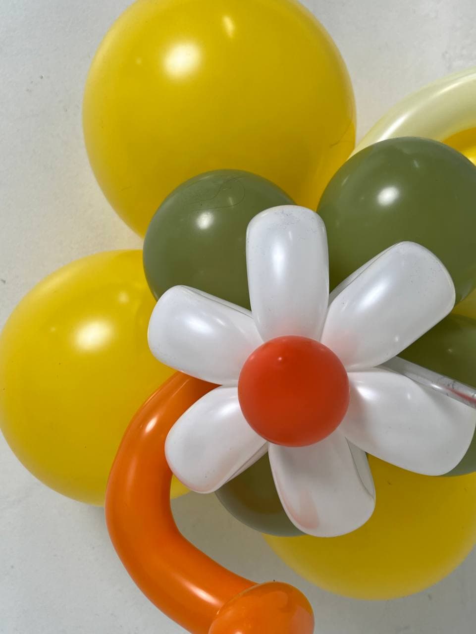 Шар на стойке с воздухом «До свидания детский сад»