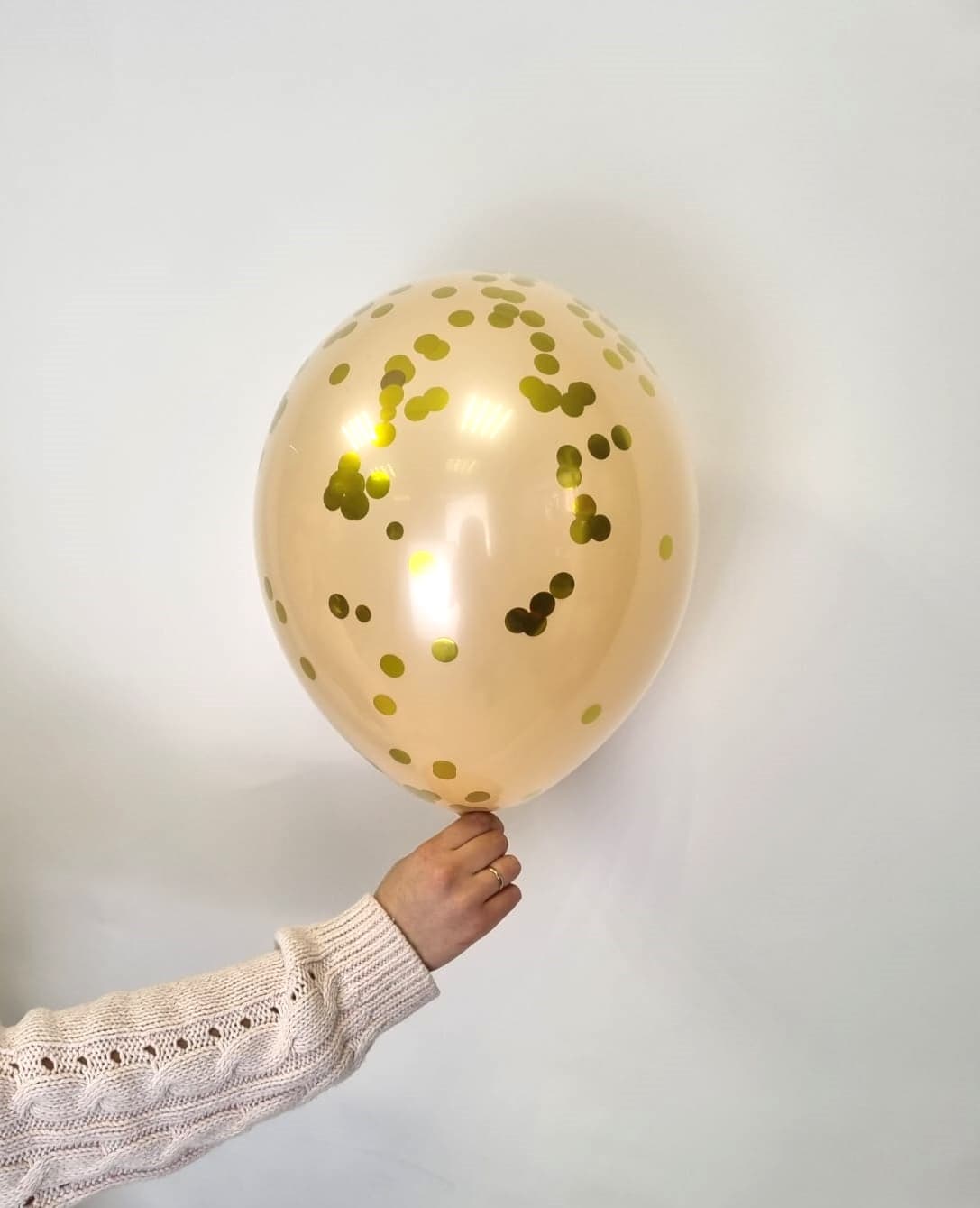 Шар стеклянный (шар в шаре) персик с конфетти золото 30 см