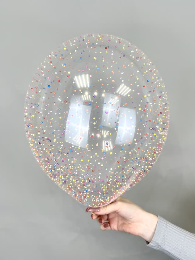 Шарик с конфетти (цветной яркий пенопласт) Шарик с конфетти (цветной яркий пенопласт)