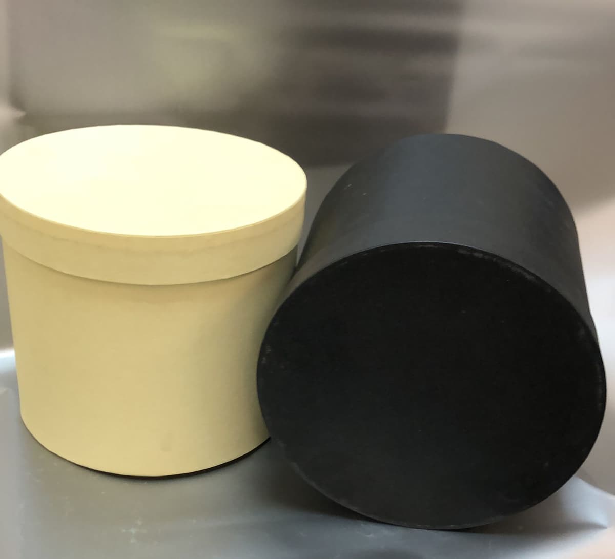 Шляпная коробка, черная, 17x20 см