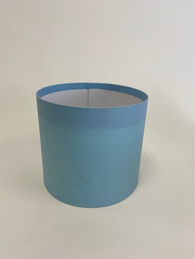 Шляпная коробка M (голубая) средняя 17.5 х 18h см Шляпная коробка M (голубая) средняя 17.5 х 18h см